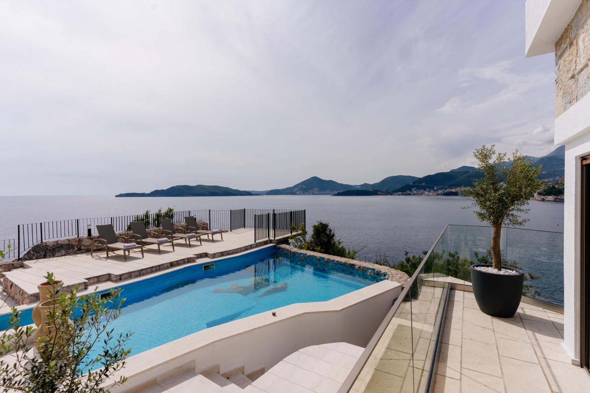 Blanche Cliff Apartments Sveti Stefan Ngoại thất bức ảnh